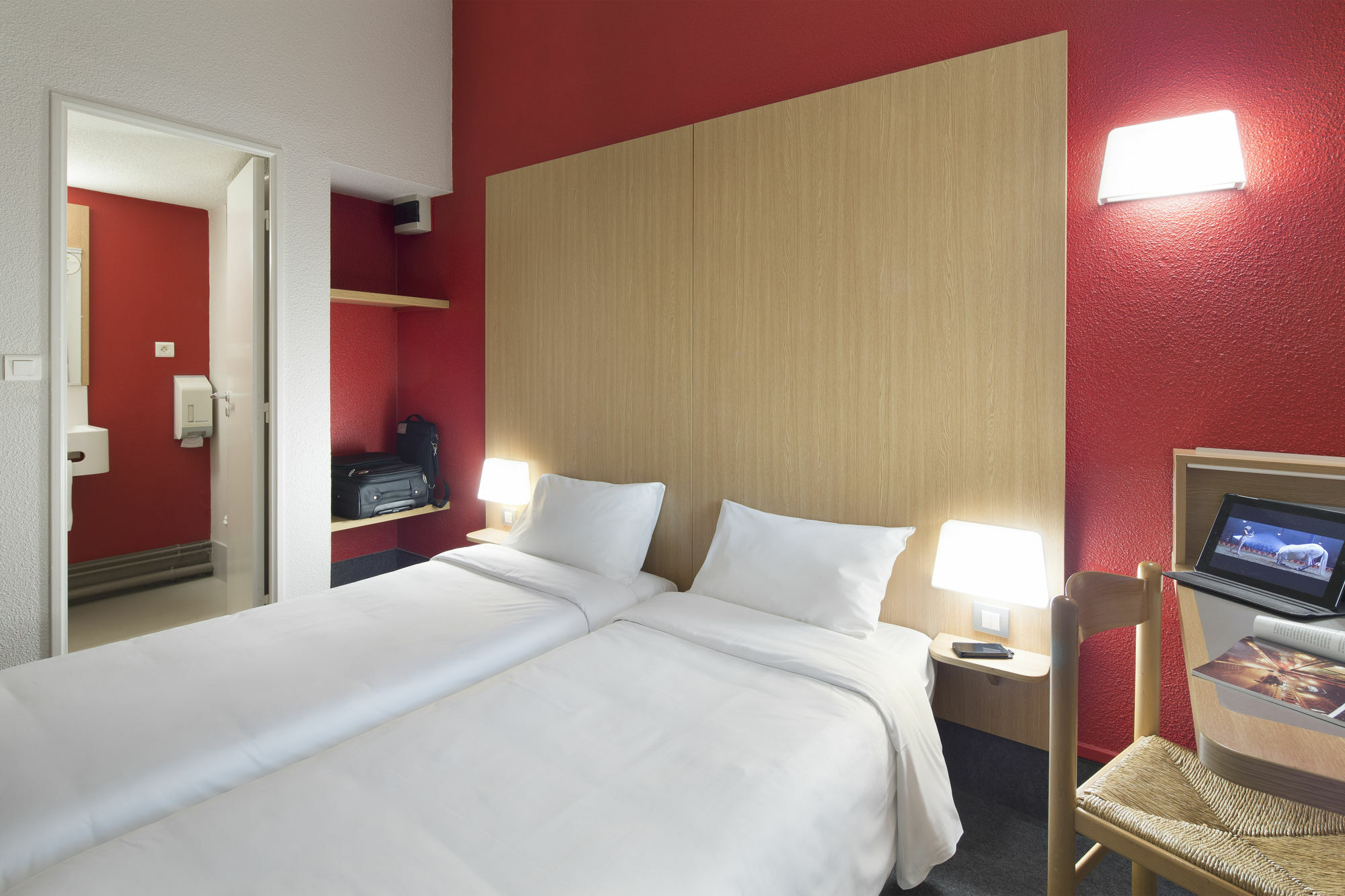 B&B Hotel Quimper Nord Douarnenez Exteriör bild